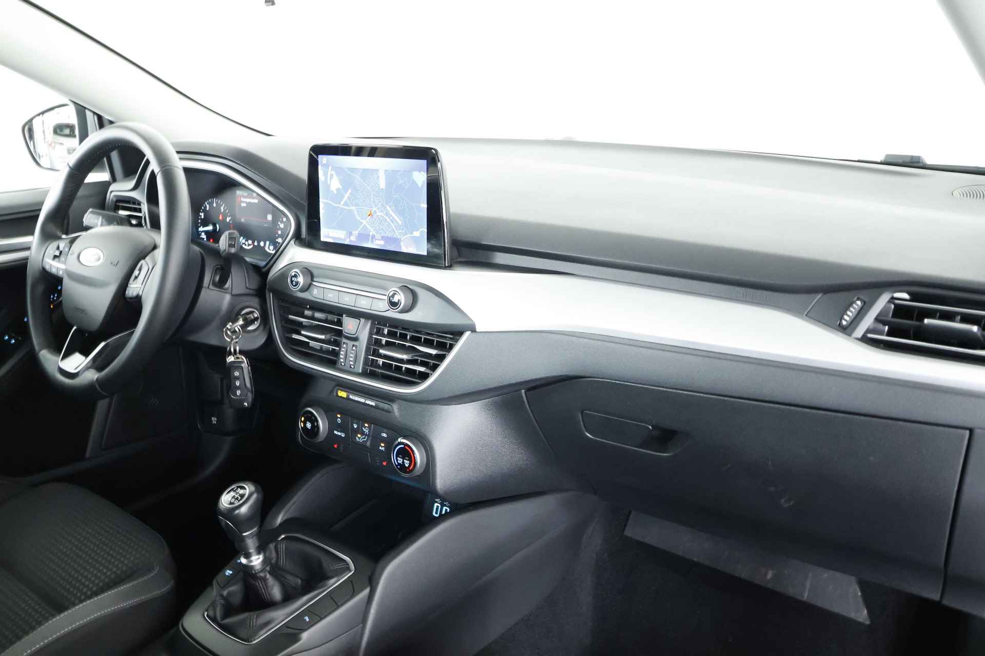Ford FOCUS Wagon 1.0 EcoBoost Hybrid Active X / Navi / CarPlay / LED / Camera - 3/27
