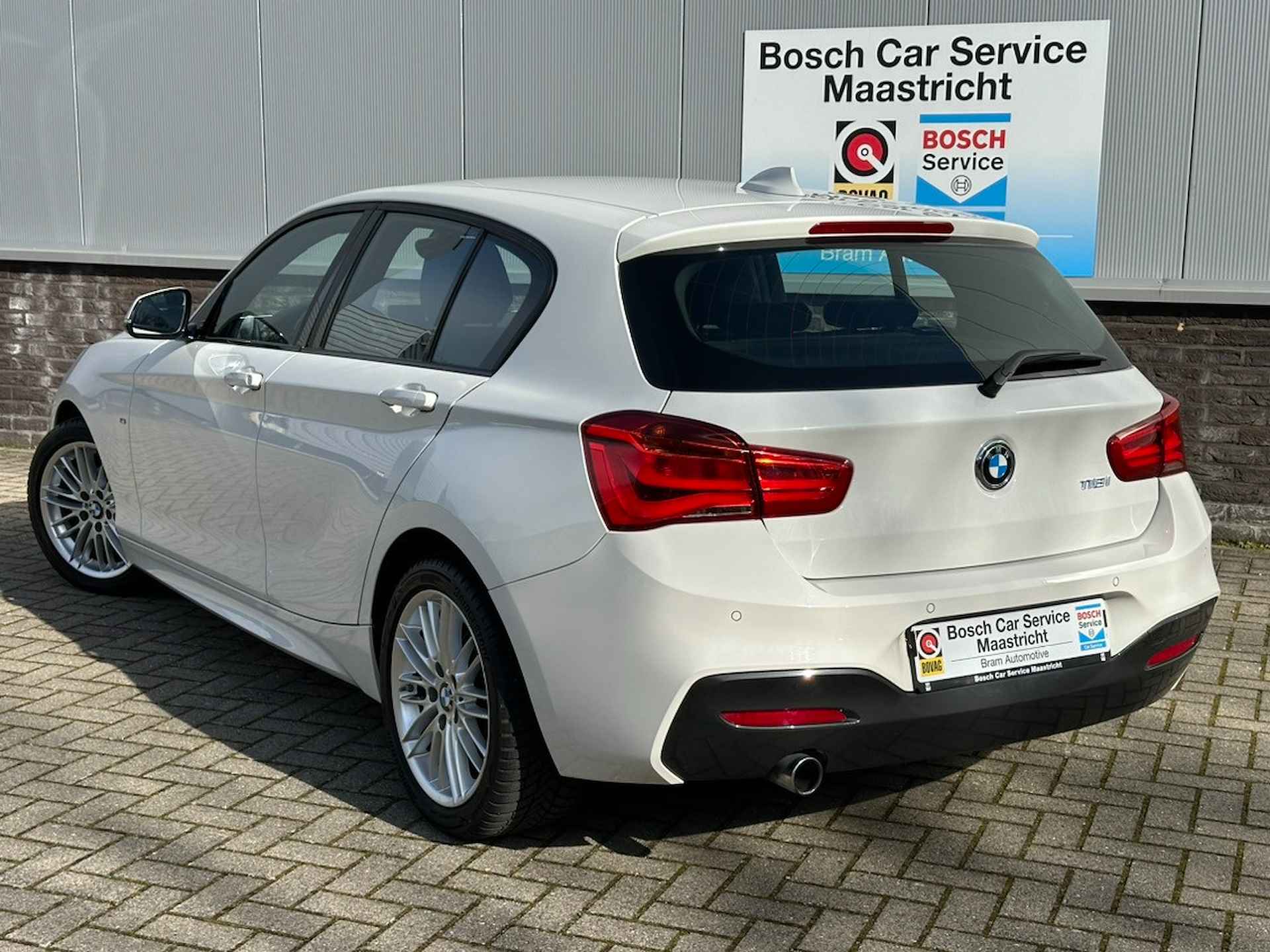 BMW 1-serie 118i M-sport | Executive | Touch i-drive | Car-play | Interesse, Proefrit? Bel of app met: 06-24 28 28 42 - 8/34