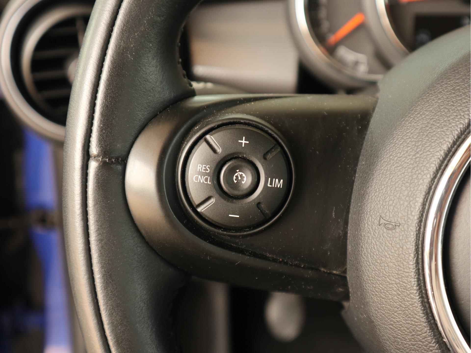 MINI 5-deurs Cooper Salt / Parkeersensoren / Regen- en lichtsensor / Airconditioning / Cruise Control - 19/30