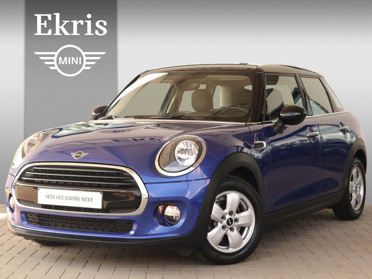 MINI 5-deurs Cooper Salt / Parkeersensoren / Regen- en lichtsensor / Airconditioning / Cruise Control