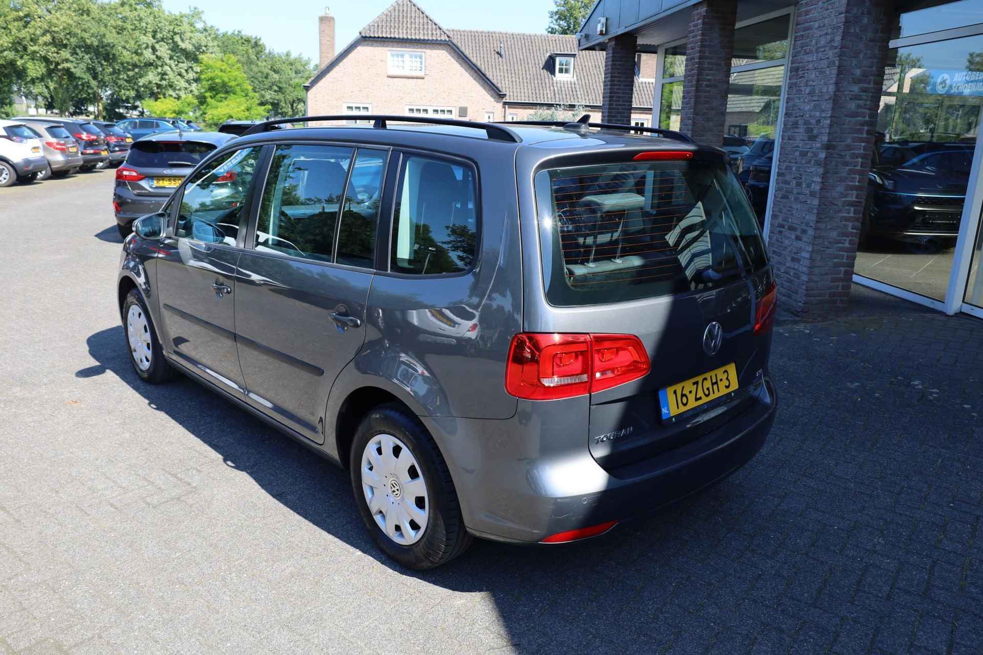 Volkswagen Touran 1.2 TSI Bluemotion 7p. CRUISE NAVI PDC AIRCO NAP - 30/32