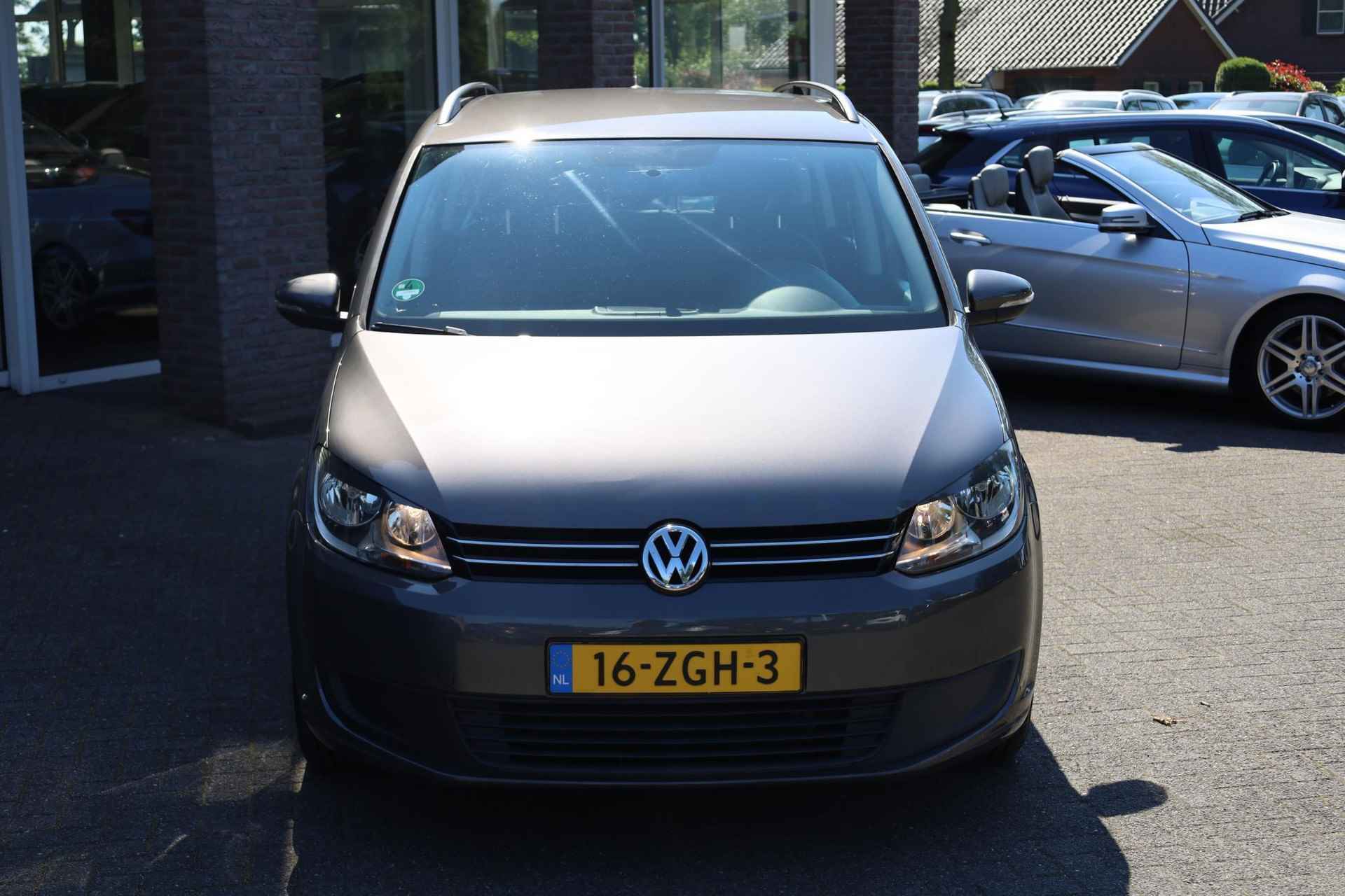 Volkswagen Touran 1.2 TSI Bluemotion 7p. CRUISE NAVI PDC AIRCO NAP - 31/32