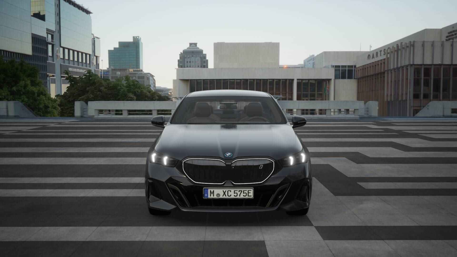 BMW i5 eDrive40 High Executive M Sport 84 kWh / Adaptieve LED / Parking Assistant Plus / Stoelventilatie / Driving Assistant Professional / Comfortstoelen / Comfort Access - 4/11