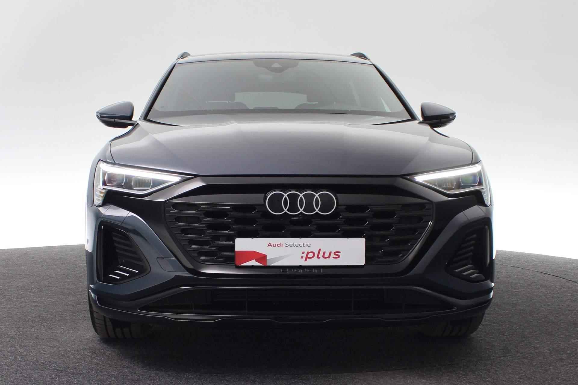 Audi Q8 e-tron 50 quattro 340PK S Edition 95 kWh | Camera | LED | Standkachel | Optiekpakket zwart | Luchtvering | 21 inch - 23/47