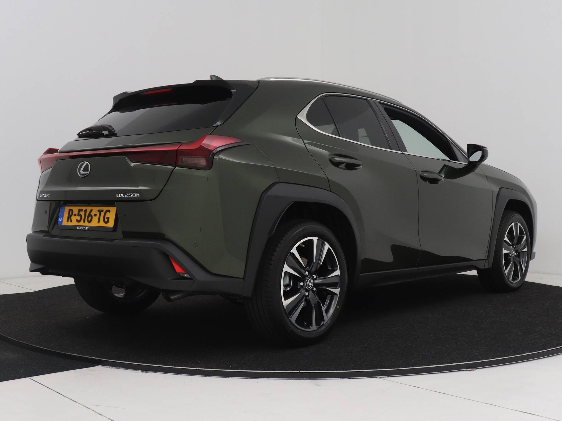 Lexus UX 250h Business Line | Modeljaar 2023 | Safety System+ | Apple Carplay/Android Auto | - 3/47