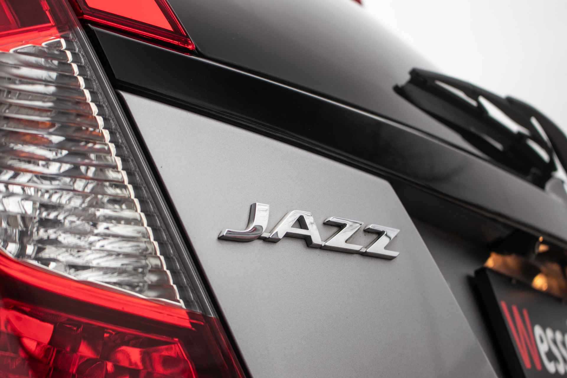 Honda Jazz 1.3 i-VTEC Elegance - All-in rijklrps | navi | DAB - 30/40