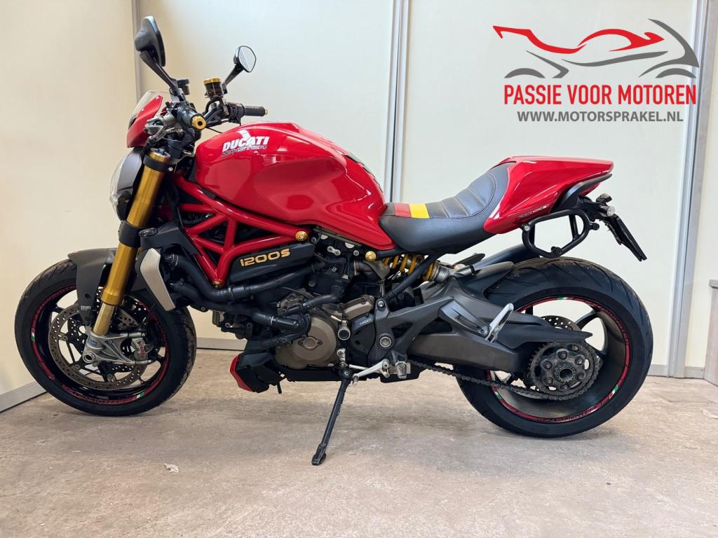 DUCATI Monster 1200 S Ohlins