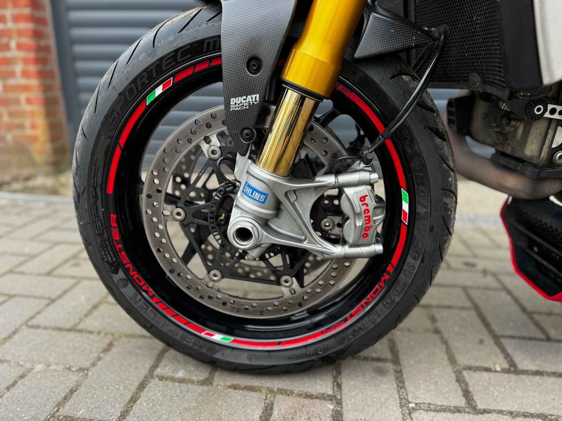 DUCATI Monster 1200 S Ohlins - 5/29