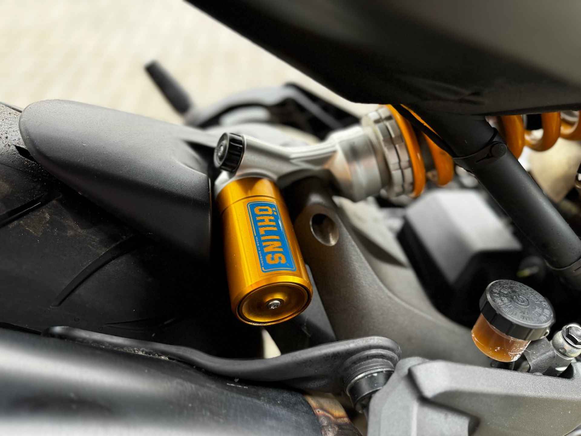 DUCATI Monster 1200 S Ohlins - 6/29