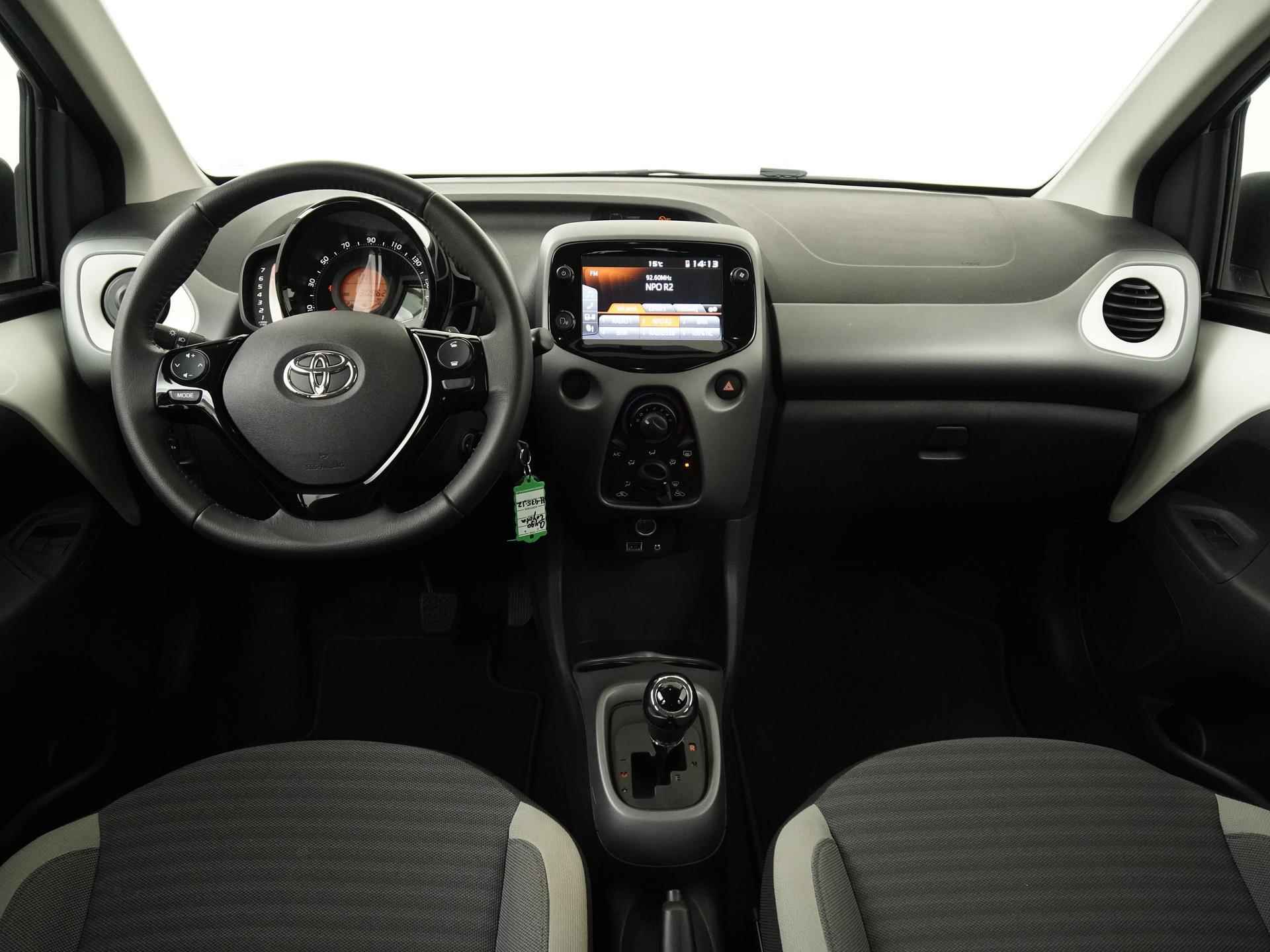 Toyota Aygo 1.0 VVT-i x-joy Automaat | Camera | Lichtmetalen Velgen | Zondag Open! - 5/32