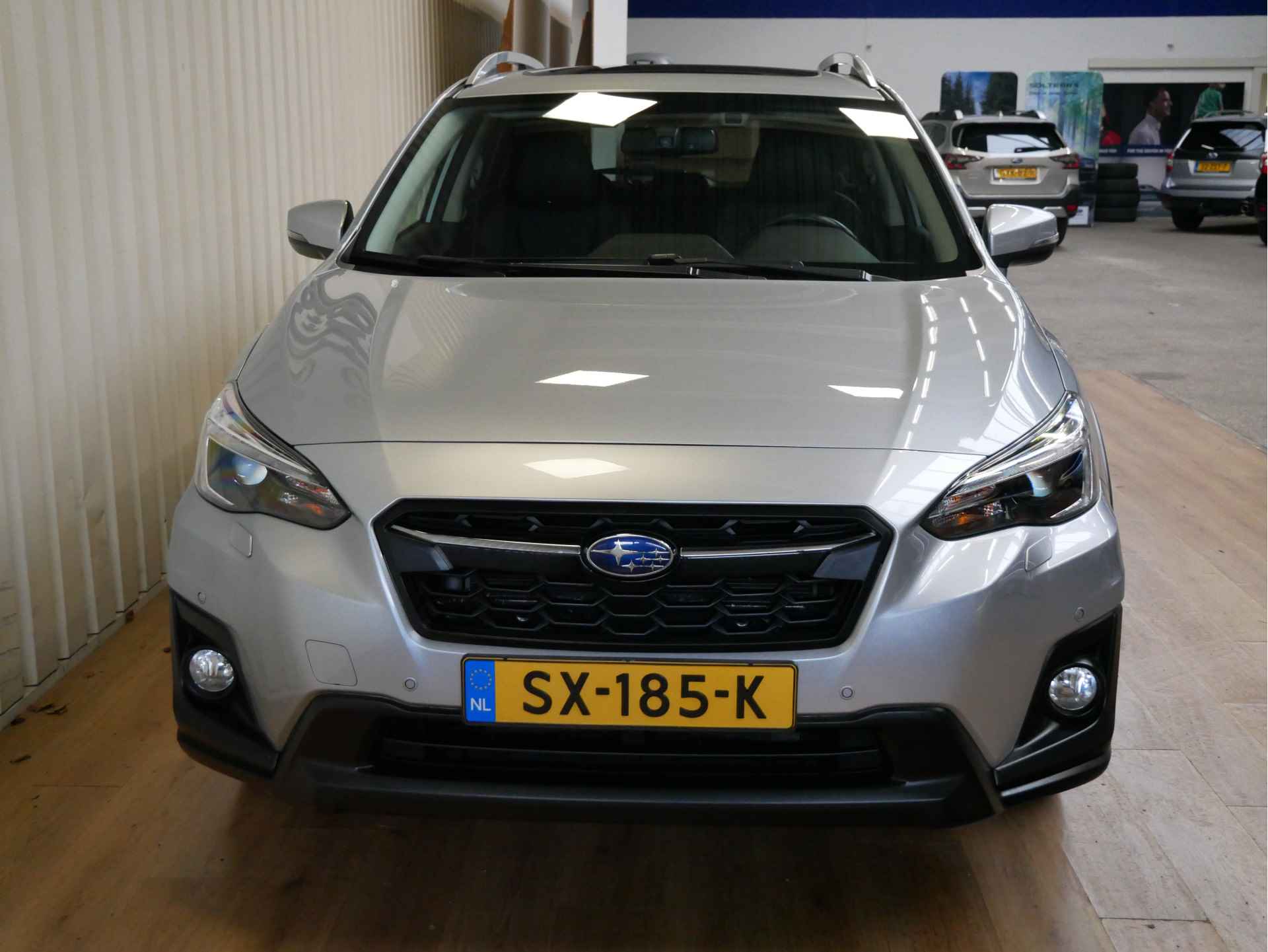 Subaru XV 2.0i Premium - 19/25