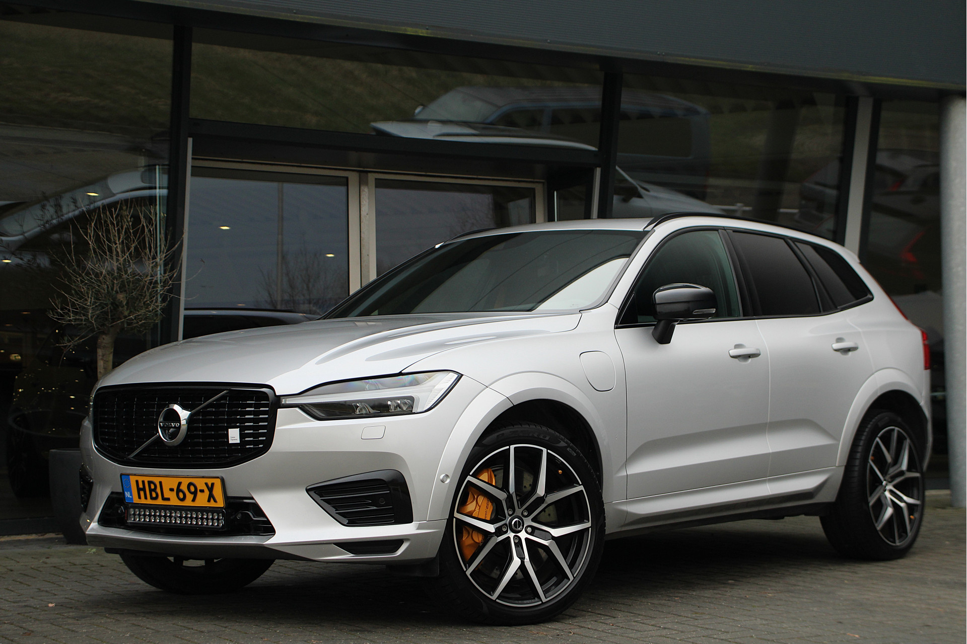 Volvo XC60 T8 AWD Polestar Engineered 455pk | 360° Camera | Harman/Kardon | Head-up display | Lighting-Pack | Panoramadak | 21-Inch | Trekh