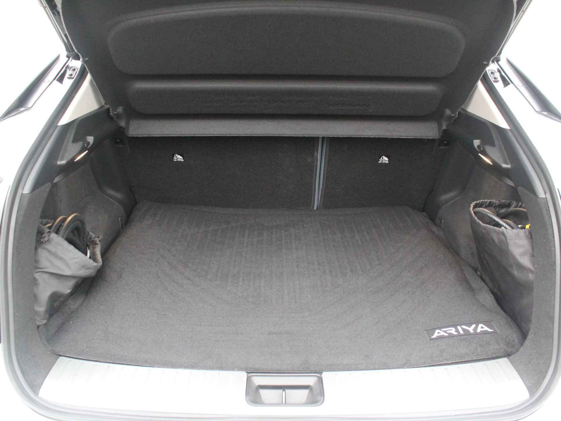 Nissan Ariya Evolve 91 kWh / Lederen Bekleding / 20" Lichtmetalen Velgen / Cruise Control Adaptief / Bose / Stoelverwarming & Verkoeling / - 22/55