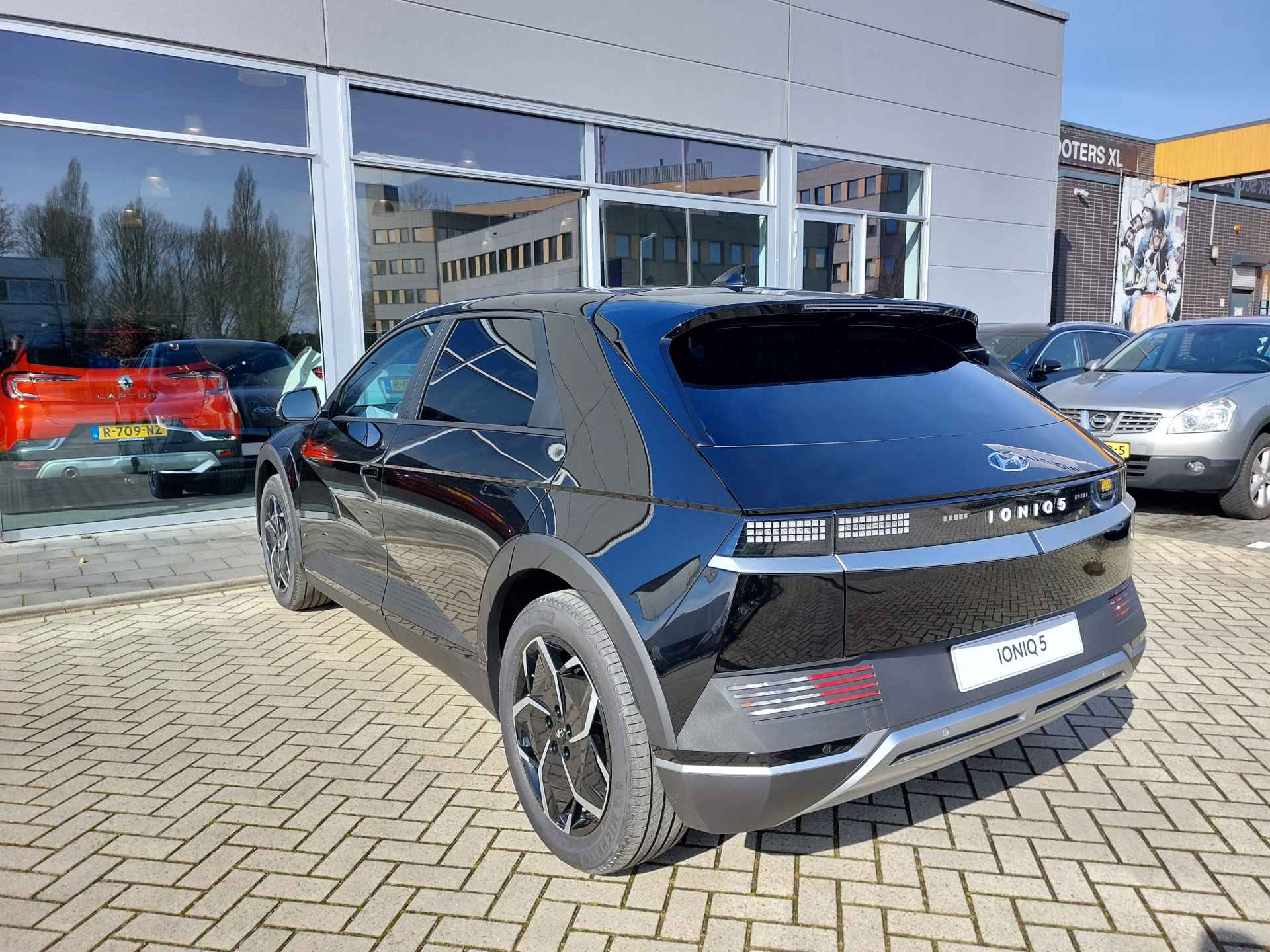 Hyundai IONIQ 5 77 kWh Connect+ AWD - 4/16