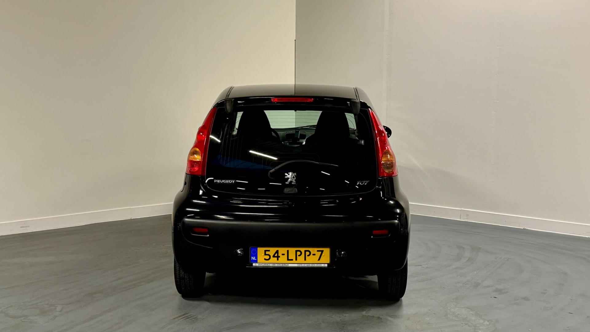 Peugeot 107 1.0-12V XS | NL-AUTO | ELEKTR. RAMEN | 12 MND. BOVAG GARANTIE | - 8/23