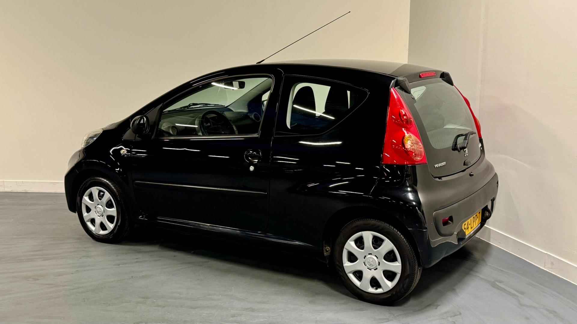 Peugeot 107 1.0-12V XS | NL-AUTO | ELEKTR. RAMEN | 12 MND. BOVAG GARANTIE | - 10/23