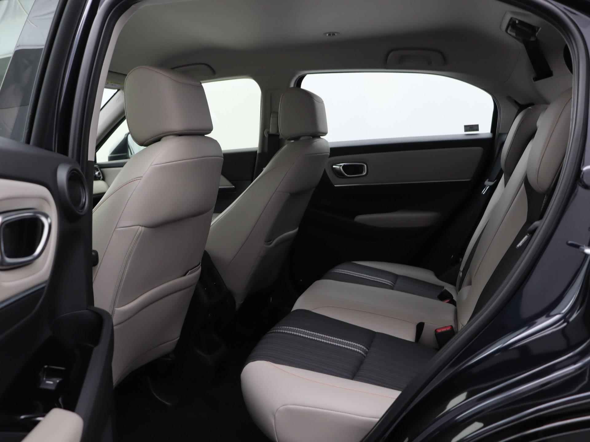 Honda HR-V 1.5 e:HEV Advance Style | Incl. €2000,- voordeel! | Direct uit voorraad leverbaar! | Tot 10 jaar garantie!* | Navigatie | Elektrische kofferklep | Stuurverwarming | - 28/34