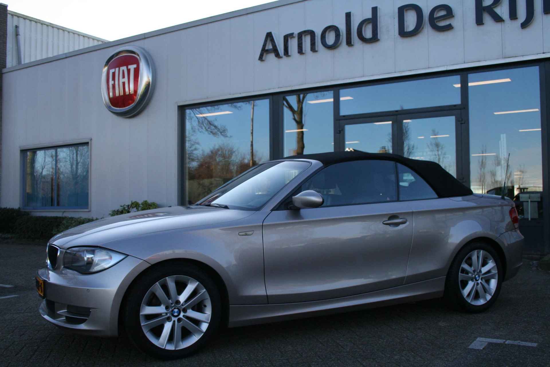 BMW 1-serie Cabrio 118i High Executive - 4/21