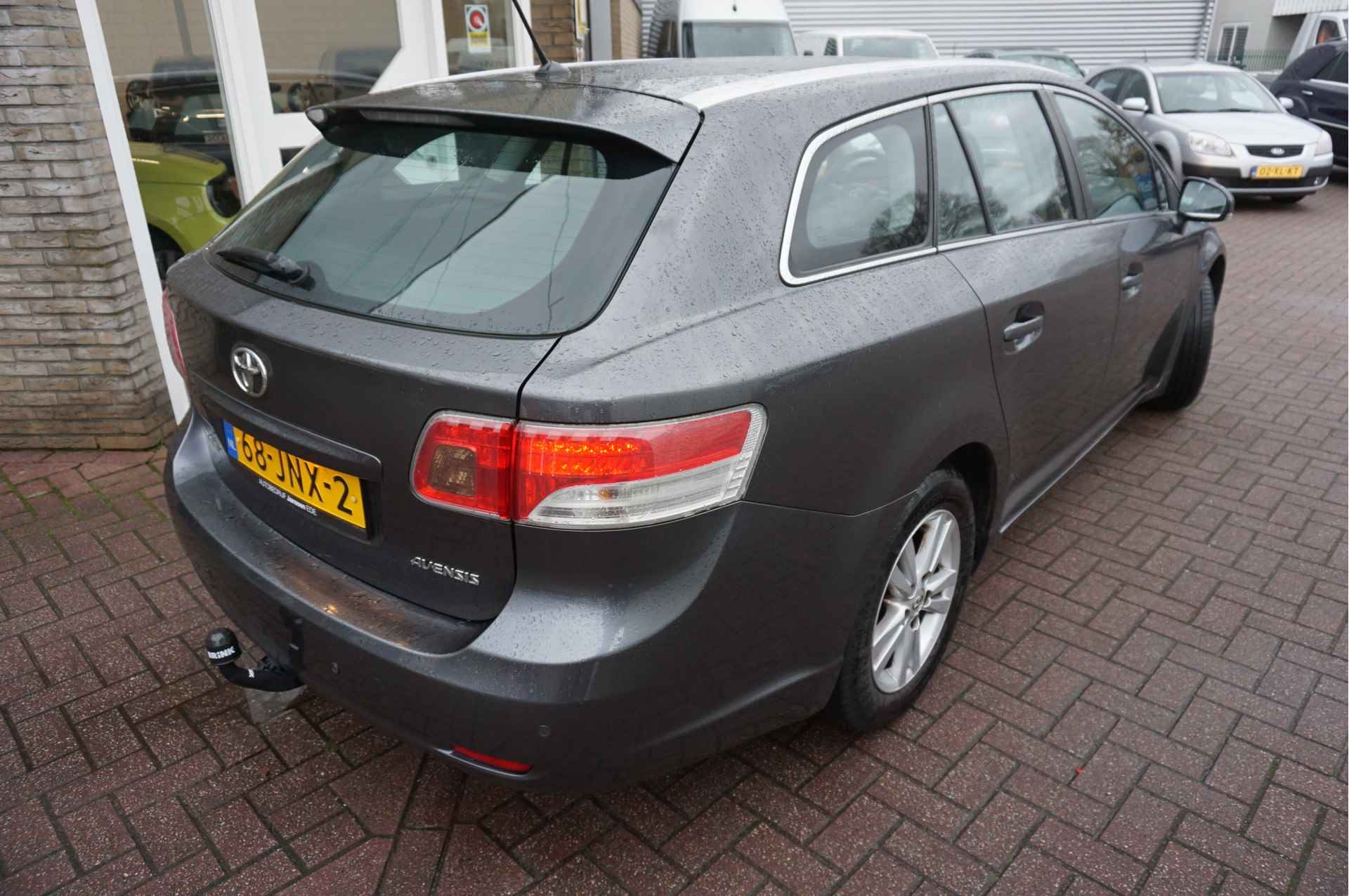 Toyota Avensis wagon 1.8I VVTi Dynamic - 3/22