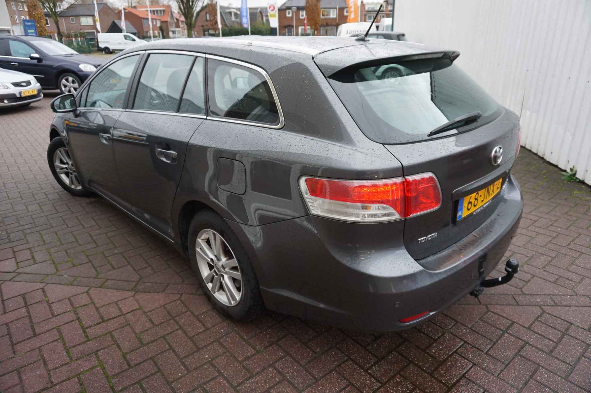 Toyota Avensis wagon 1.8I VVTi Dynamic - 4/22