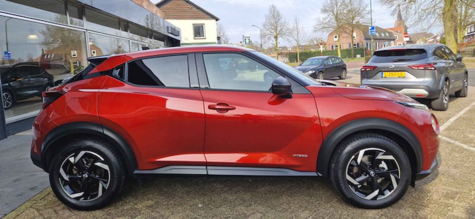 NISSAN Juke 1.6 143PK Hybrid A/T N-Connecta - Cold Pack - 2/16