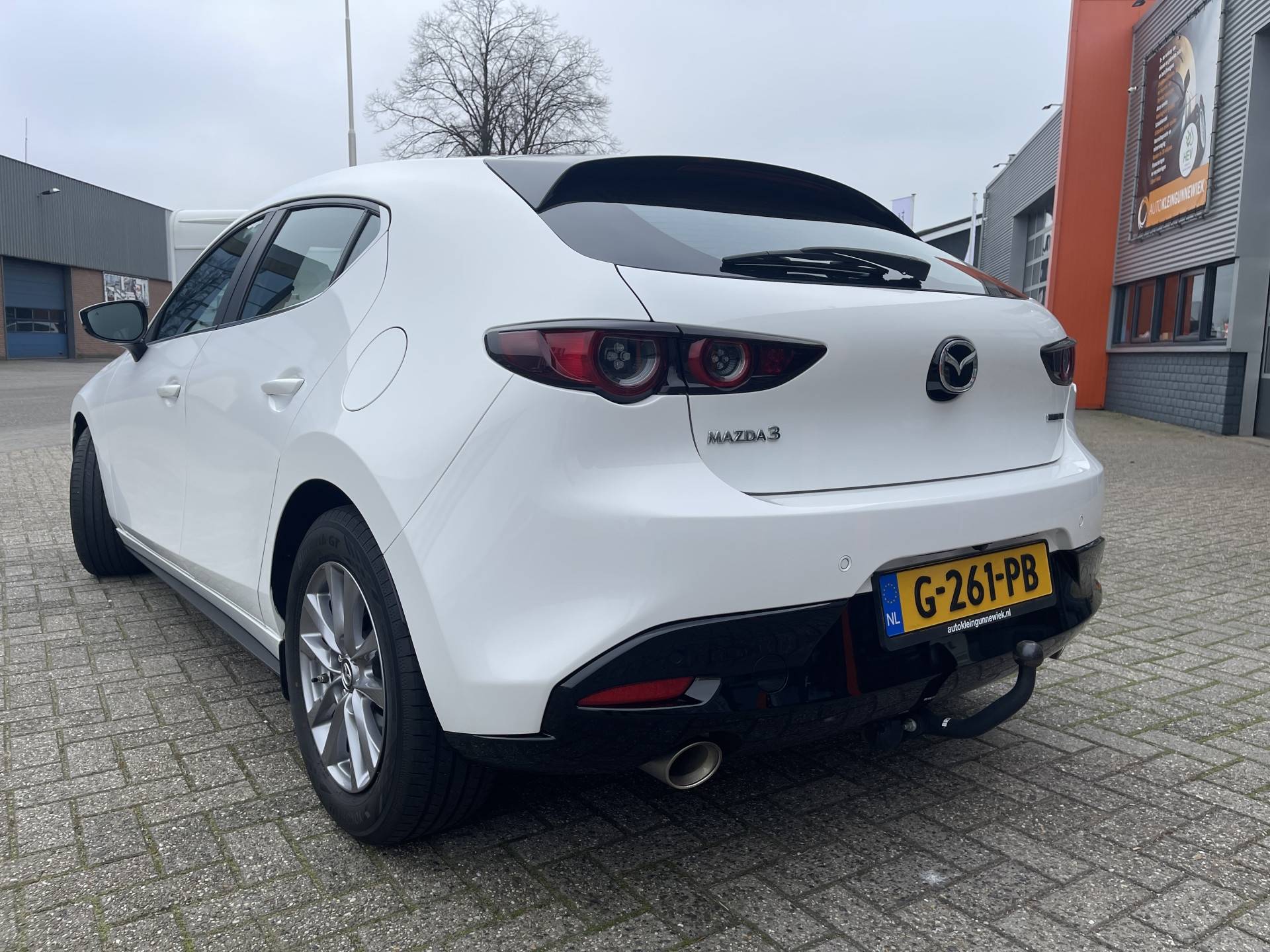 Mazda 3 2.0 SkyActiv-X 180 Comfort met Bose NL-Auto / Led koplampem / Leder / Bose / Trekhaak / Navi / Camera / Apple/Android Carplay / - 5/29