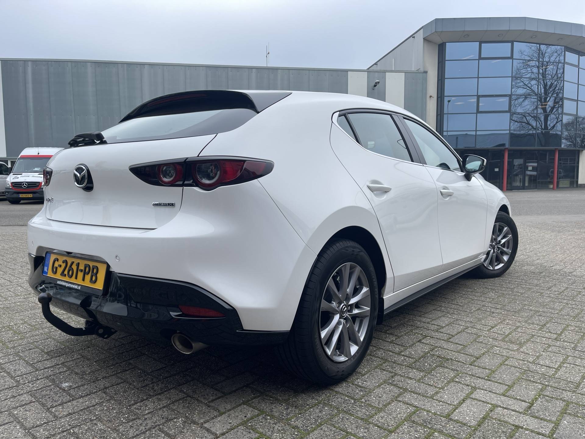 Mazda 3 2.0 SkyActiv-X 180 Comfort met Bose NL-Auto / Led koplampem / Leder / Bose / Trekhaak / Navi / Camera / Apple/Android Carplay / - 7/29