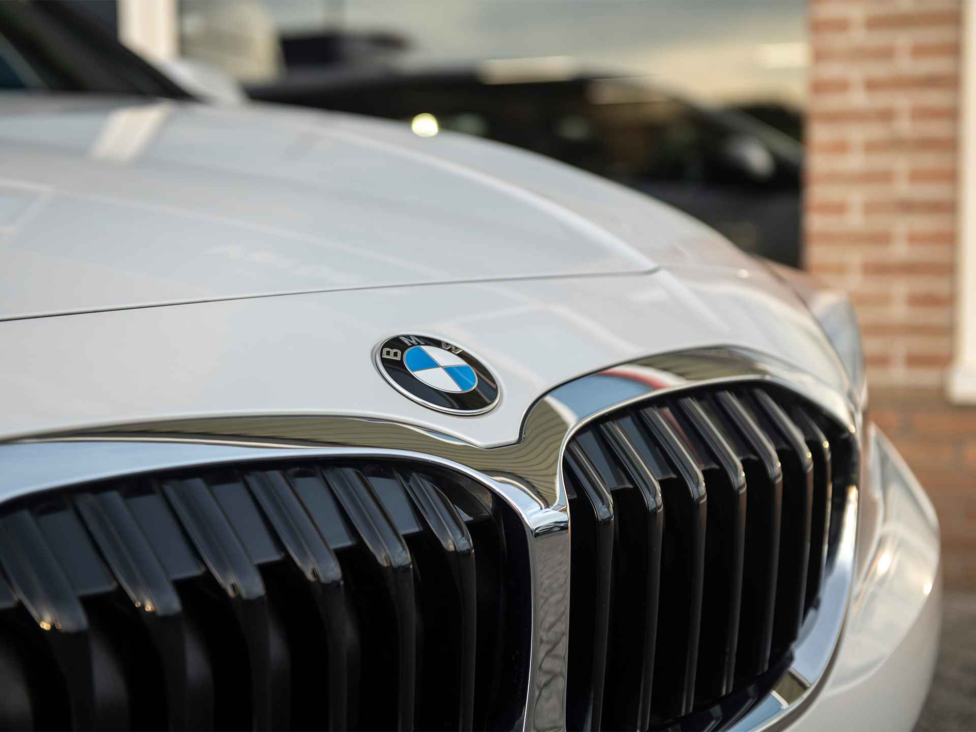 BMW 1-serie 118iA Business Edition Executive Sport Line | Live Cockpit Prof. | Sportstoelen | Adaptive LED | Apple Carplay/Android Auto | 17" Lichtmetaal | Stoel- & stuurverwarming | Alarm Kl. III - 20/51