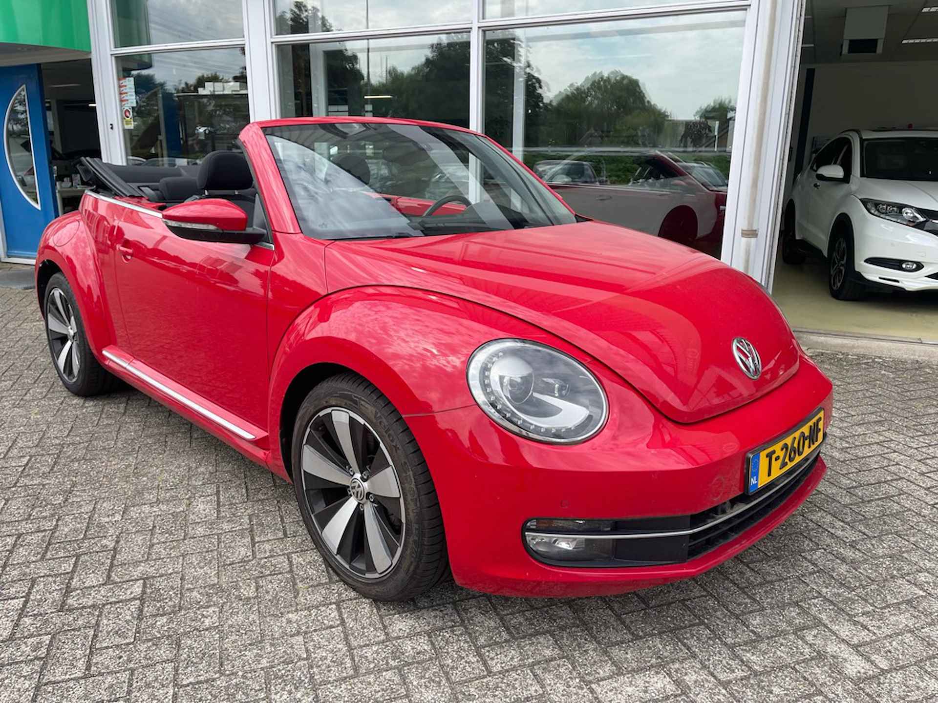 Volkswagen Beetle Cabriolet 1.4 TSI 160pk Sport, Nav, PDC, Stoelverwarming - 4/35