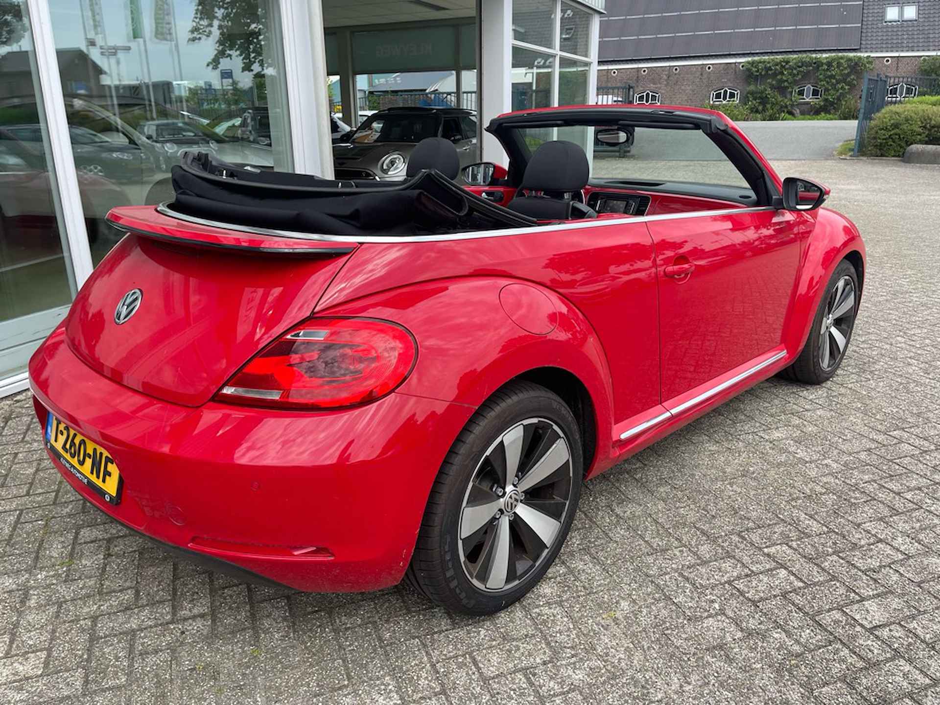 Volkswagen Beetle Cabriolet 1.4 TSI 160pk Sport, Nav, PDC, Stoelverwarming - 8/35