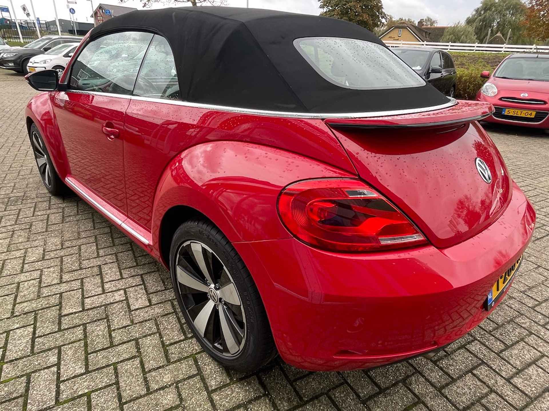 Volkswagen Beetle Cabriolet 1.4 TSI 160pk Sport, Nav, PDC, Stoelverwarming - 15/35