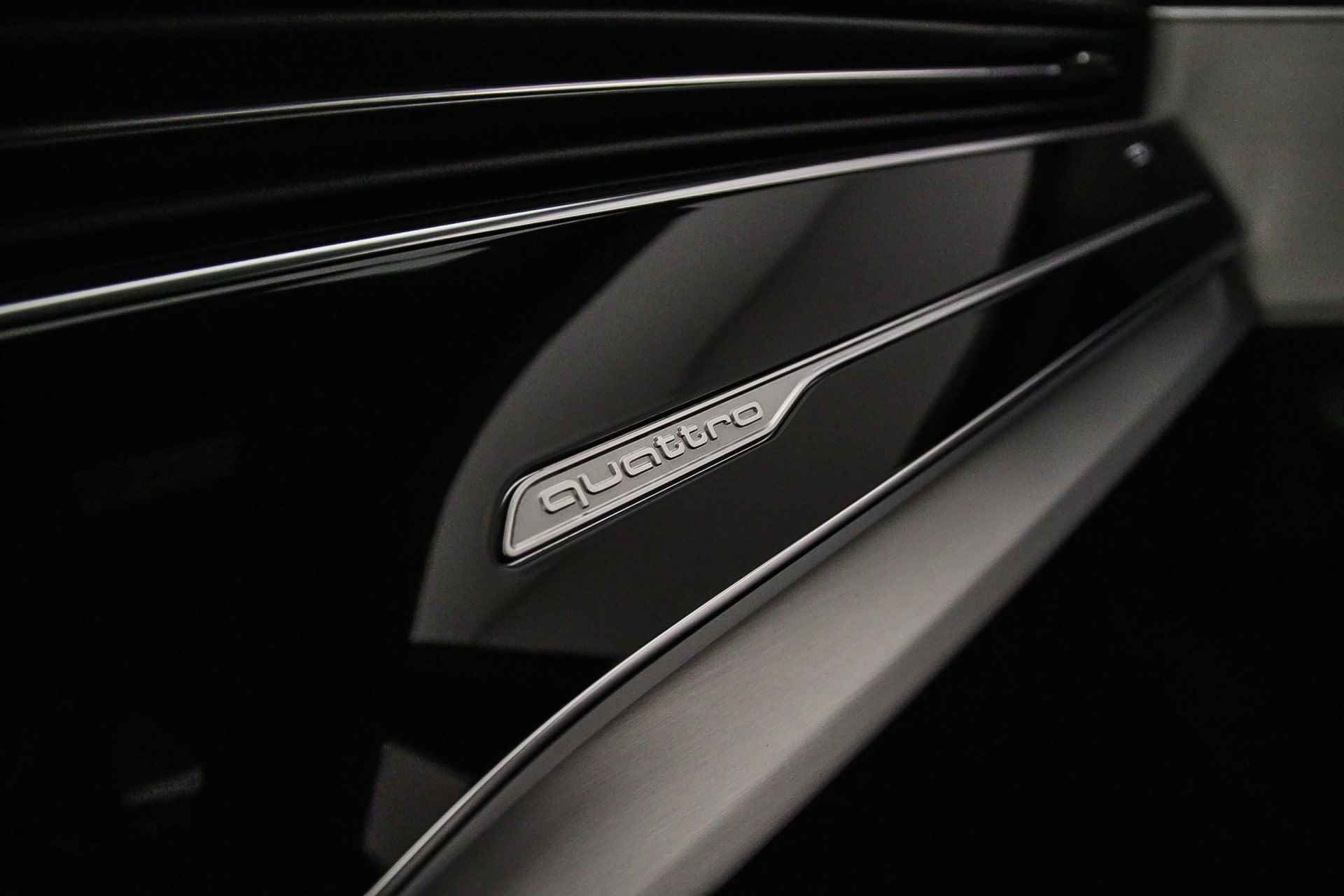 Audi Q8 Pro Line S 50 TDI Quattro | Pano | Head Up | S-Stoelen | Tour/City Pack | Trekhaak | HD-Matrix | Nachtzicht | 4-wiel best. | Servo | S-Line | - 39/54