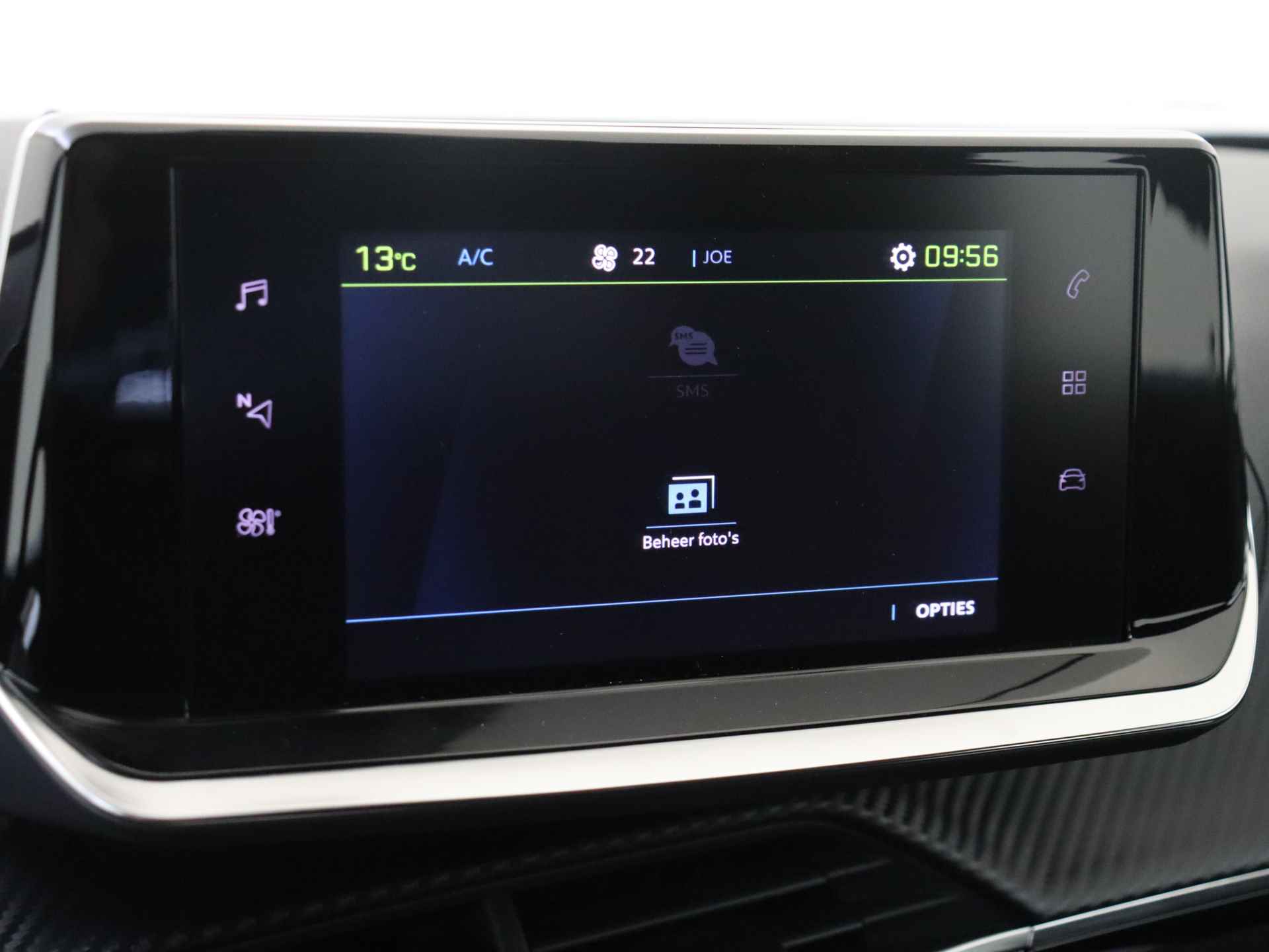 Peugeot e-2008 EV Active Pack 50 kWh Automaat | Carplay | Cruise Control | Airco - 17/48