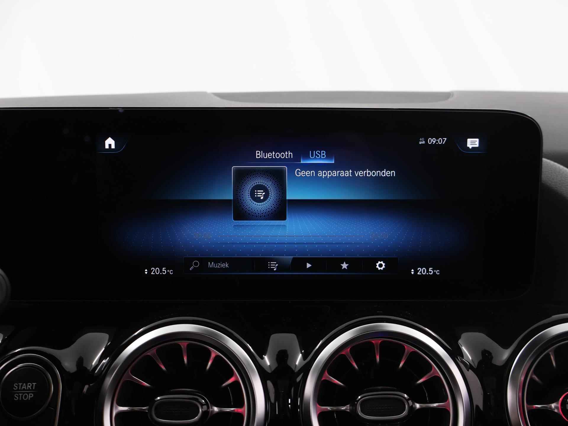 Mercedes-Benz EQA 250+ Business Edition 71 kWh Panoramadak | Getinte ramen | Memory stoelen | 360gr camera - 17/52