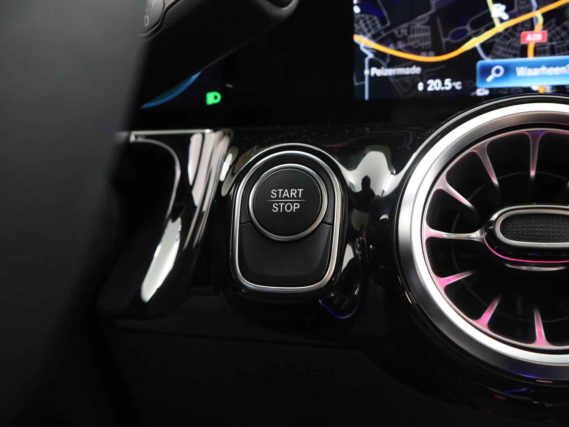 Mercedes-Benz EQA 250+ Business Edition 71 kWh Panoramadak | Getinte ramen | Memory stoelen | 360gr camera - 37/52