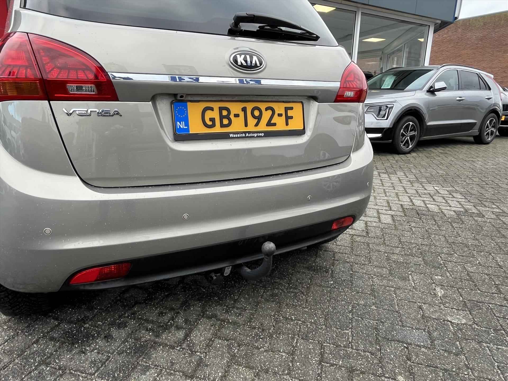 KIA Venga 1.4 CVVT 90pk ExecutiveLine | Climatronic | Stoel en stuurverwarming | Navigatie | Panoramadak | Trekhaak | - 15/24