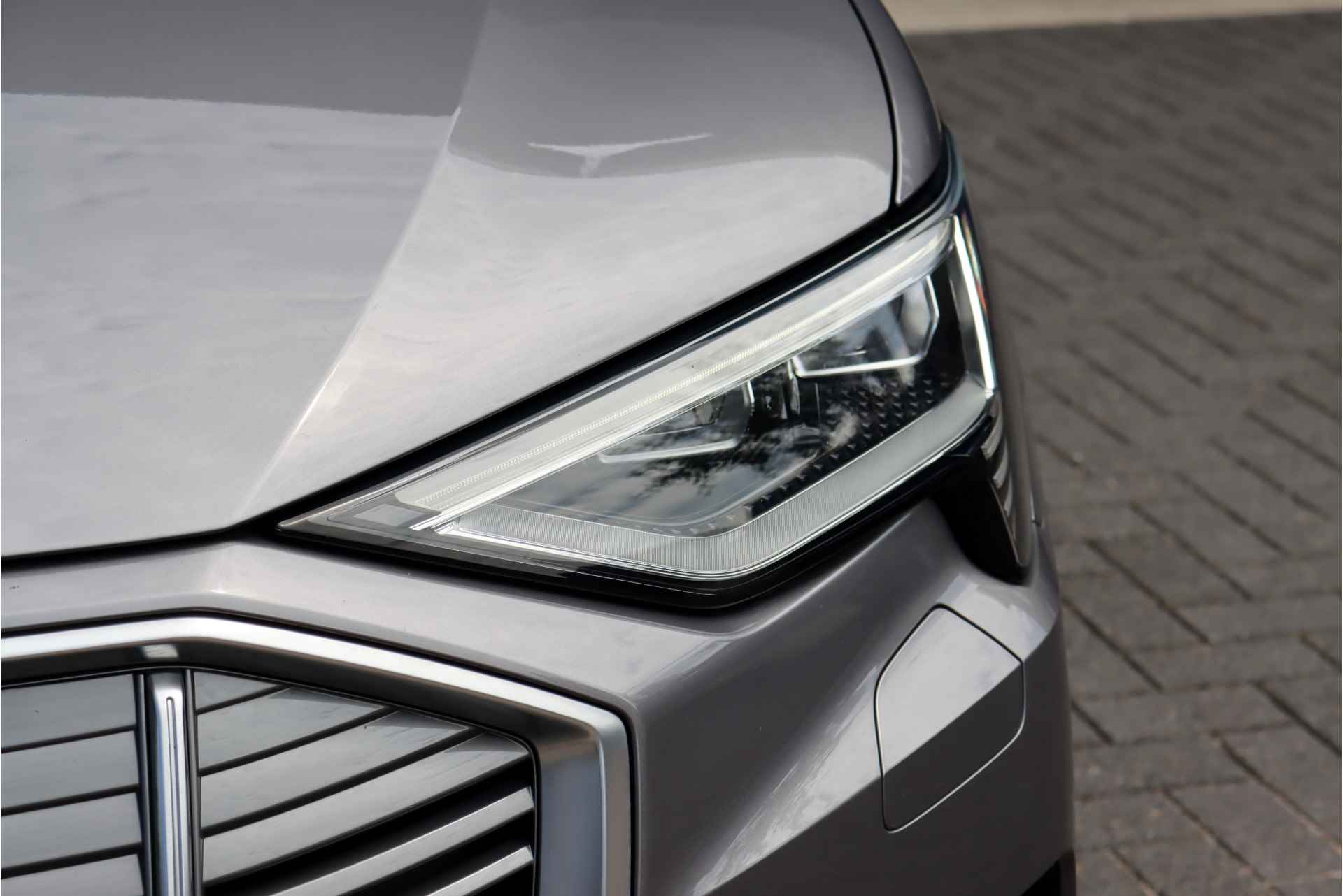 Audi e-tron e-tron 50 Quattro Launch edition plus 71 kWh, 31.000,- netto ex, Luchtvering, Panoramadak, Leder, Memory, Adaptieve Cruise Control, Standkachel, MMI Navigation Plus, DAB, Hulppakket Tour, Stoelverwarming, LED, Etc. - 26/43