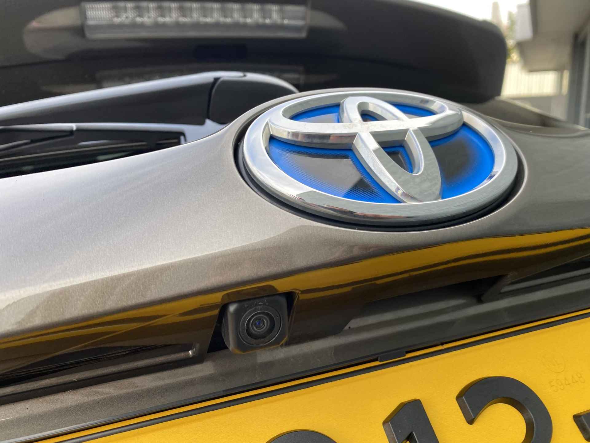 Toyota RAV4 2.5 Hybrid Dynamic 3 jaar garantie!!! | Navigatie | Elektrische achterklep | Trekhaak - 9/31