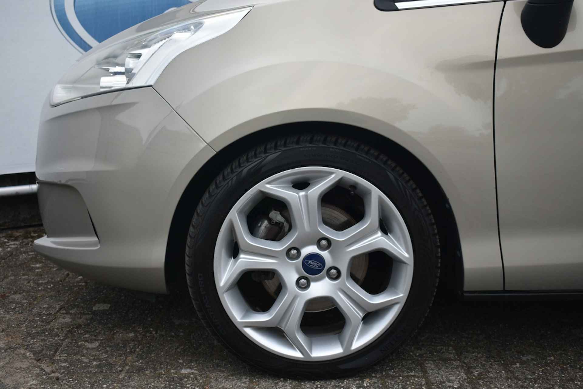 Ford B-Max 1.0 EcoB. Titanium | X-Pack | Panodak |  | 17inch | - 7/21