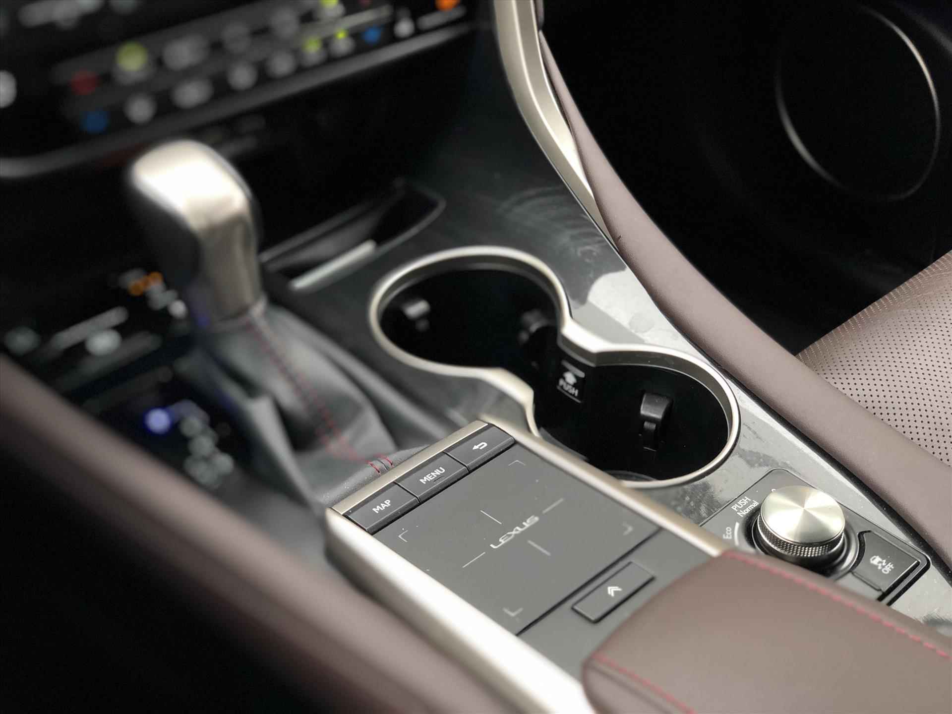 Lexus Rx 450h AWD Luxury Line | Eerste eigenaar, Head Up Display, Dodehoekherkenning, Geheugenfunctie, Stoelventilatie,Stuurverwarming - 38/46