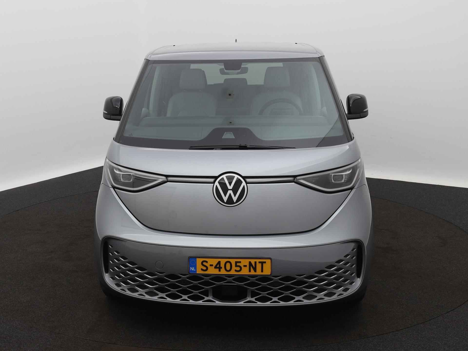 Volkswagen ID. Buzz 1st 77kWh 204 PK | Automaat | Navigatie | LED Matrix | Trekhaak | Apple carplay | Android auto | Parkeersensoren | Camera | Stoelverwarming | - 6/22