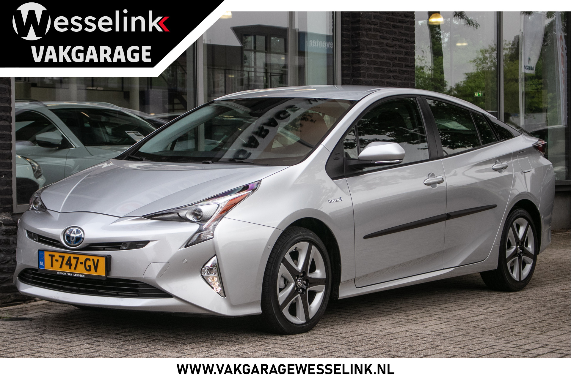 Toyota Prius 1.8 Dynamic - All-in rijklrprs | zuinige betrouwbare hybrid