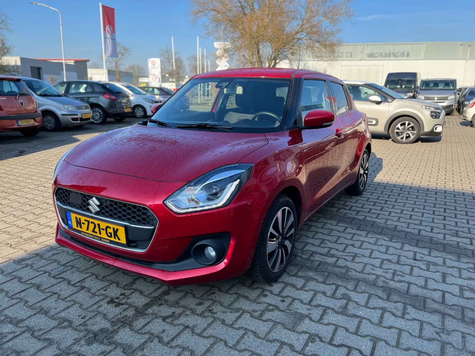 Suzuki Swift 1.0 Stijl Smart Hybrid - 2/29