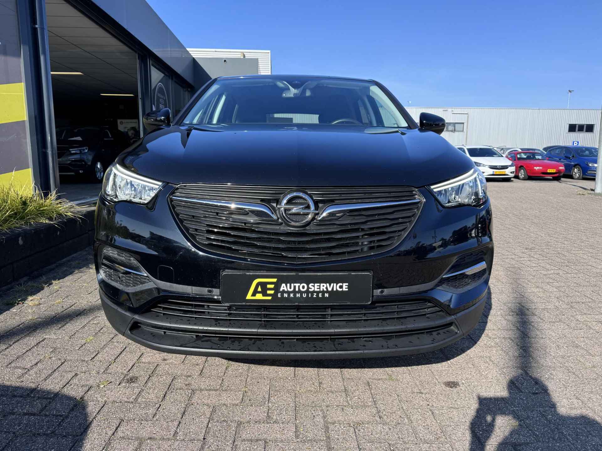 Opel Grandland X 1.2 Turbo 120 Jaar Edition Zeer nette auto !! Rijklaar incl. Garantie | Prachtige auto!! | LMV | Clima | Navi | Carplay | Camera - 31/54