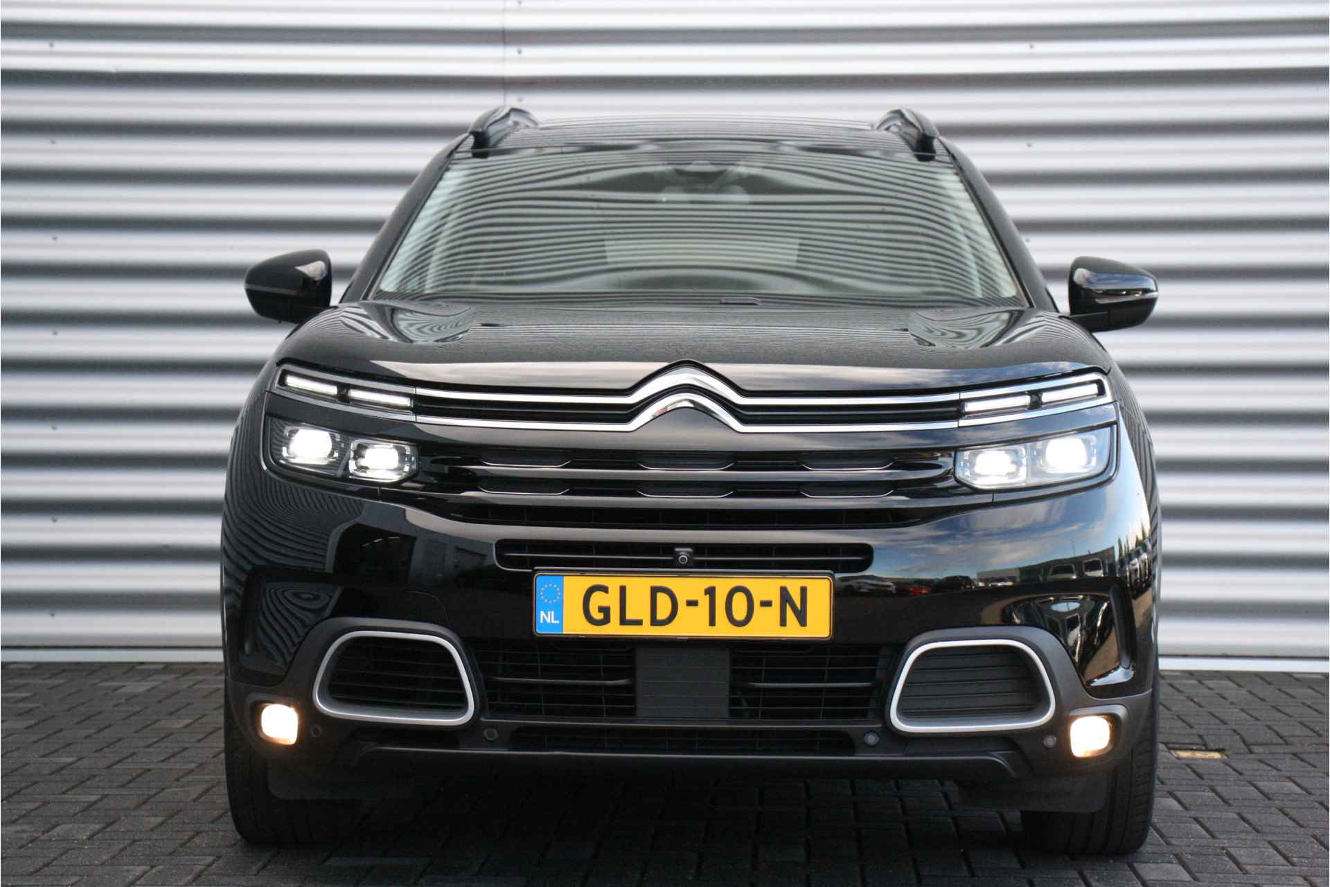 Citroën C5 Aircross 1.2 PURETECH 130PK SHINE AUTOMAAT / NAVI / LEDER / CLIMA / LED / PDC / 19" LMV / CAMERA / PANO. DAK / ADAPT. CRUISECONTROL / 1E - 5/47