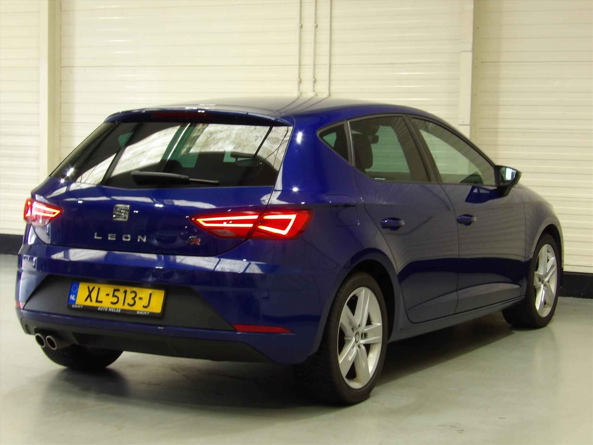 Seat Leon 1.5 TSI 130PK FR Business Intense - 10/35