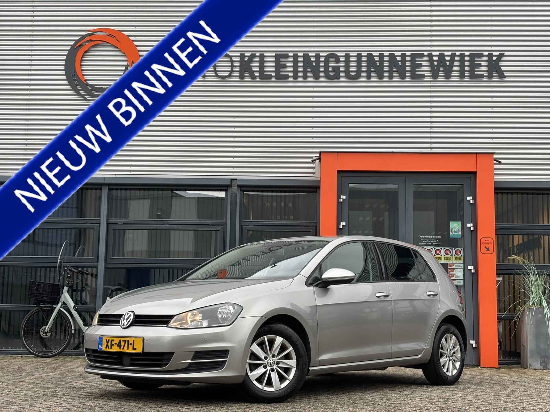 Volkswagen Golf 1.2 TSI Highline / Navi / Cruise Control Adaptief / Parkeersensoren Voor + Achter /