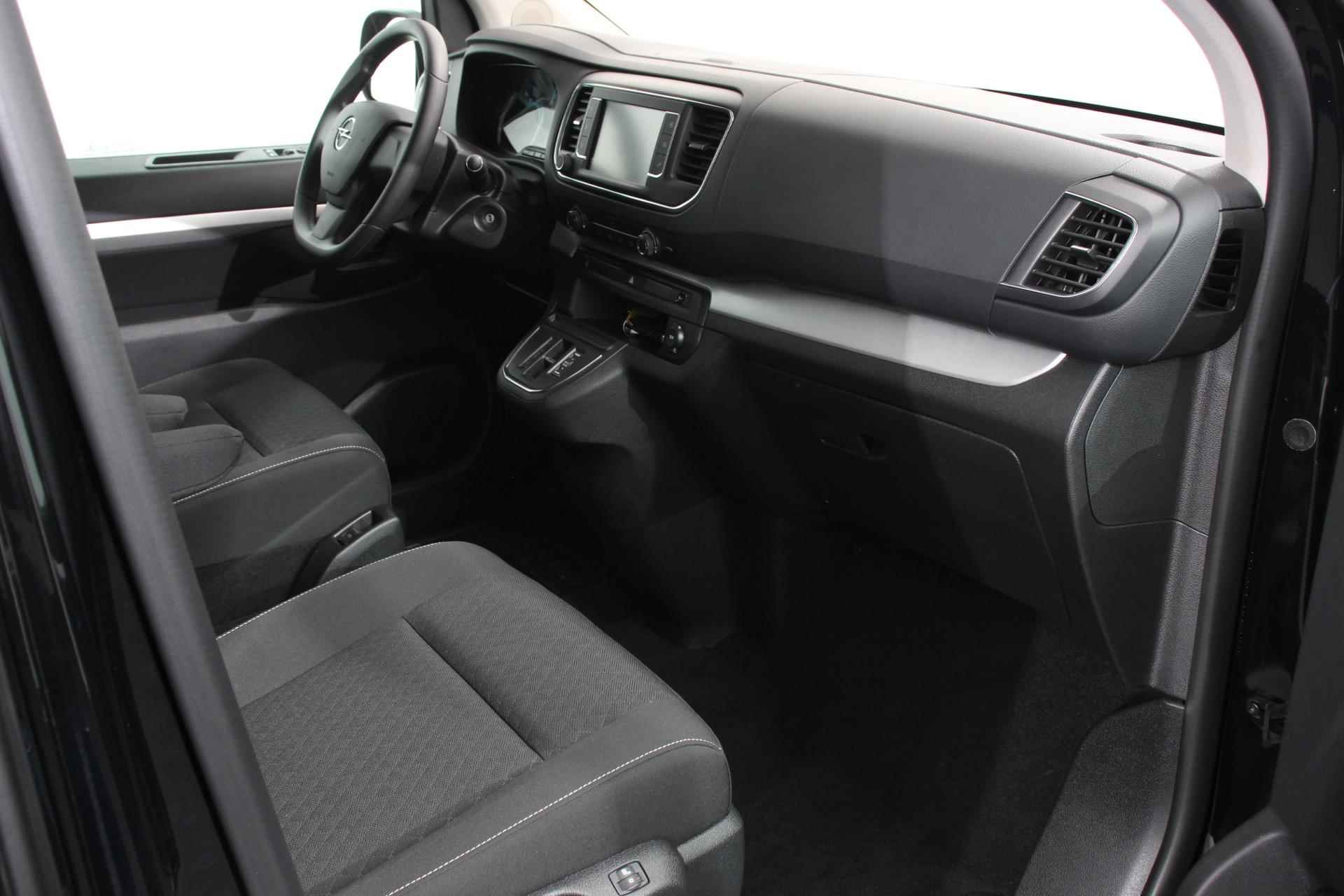Opel Vivaro-e Combi e-Zafira L2H1 75 kWh 8 persoons ! | Navigatie | Airco | Dab | Camera 360 | Cruise control | Dab | Lichtmetalen velgen | Stoelverwarming - 9/36