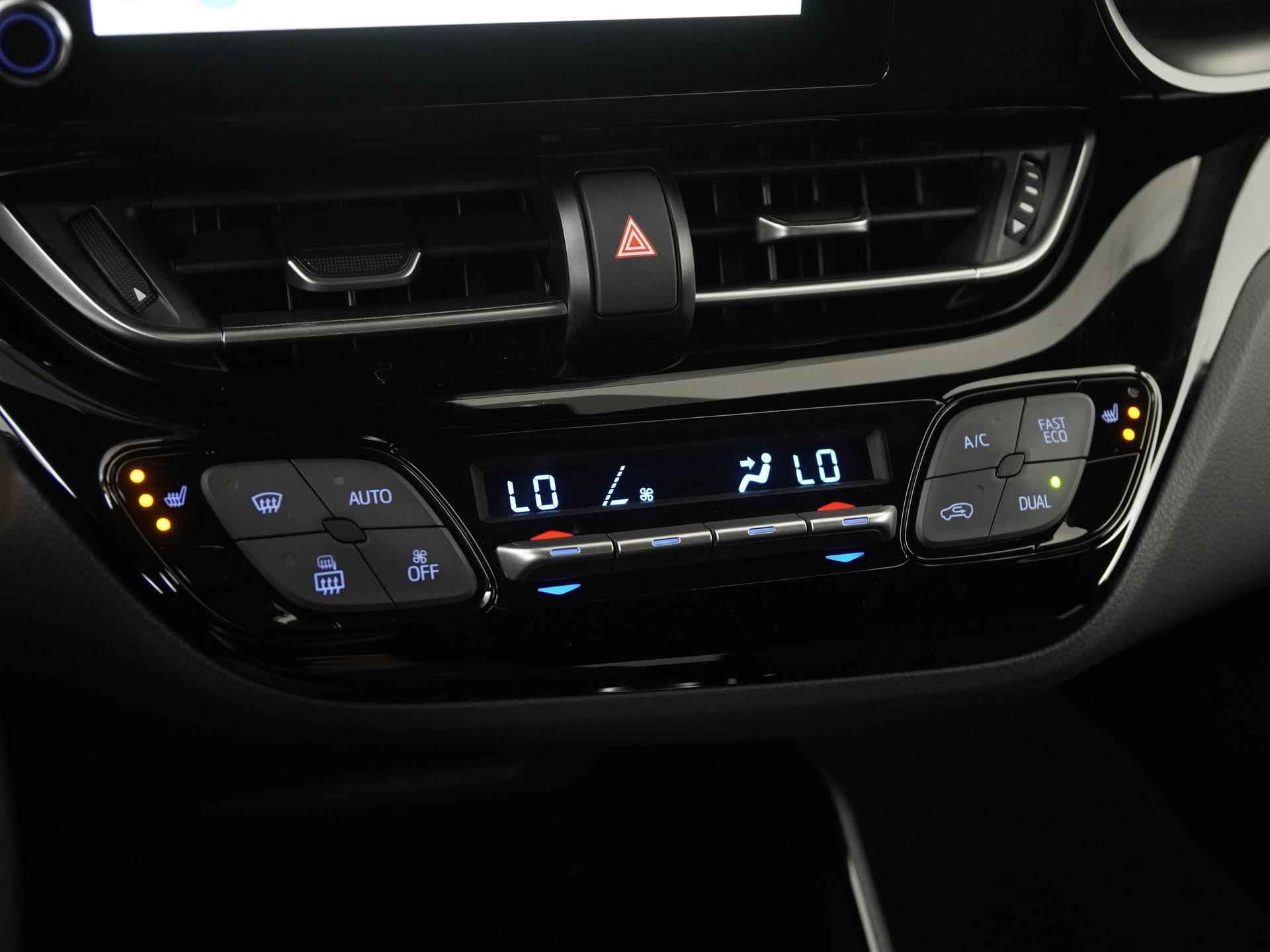 Toyota C-HR 2.0 Hybrid Style Premium | Bi-LED | Camera | Blind spot | Carplay |  Zondag Open! - 10/36