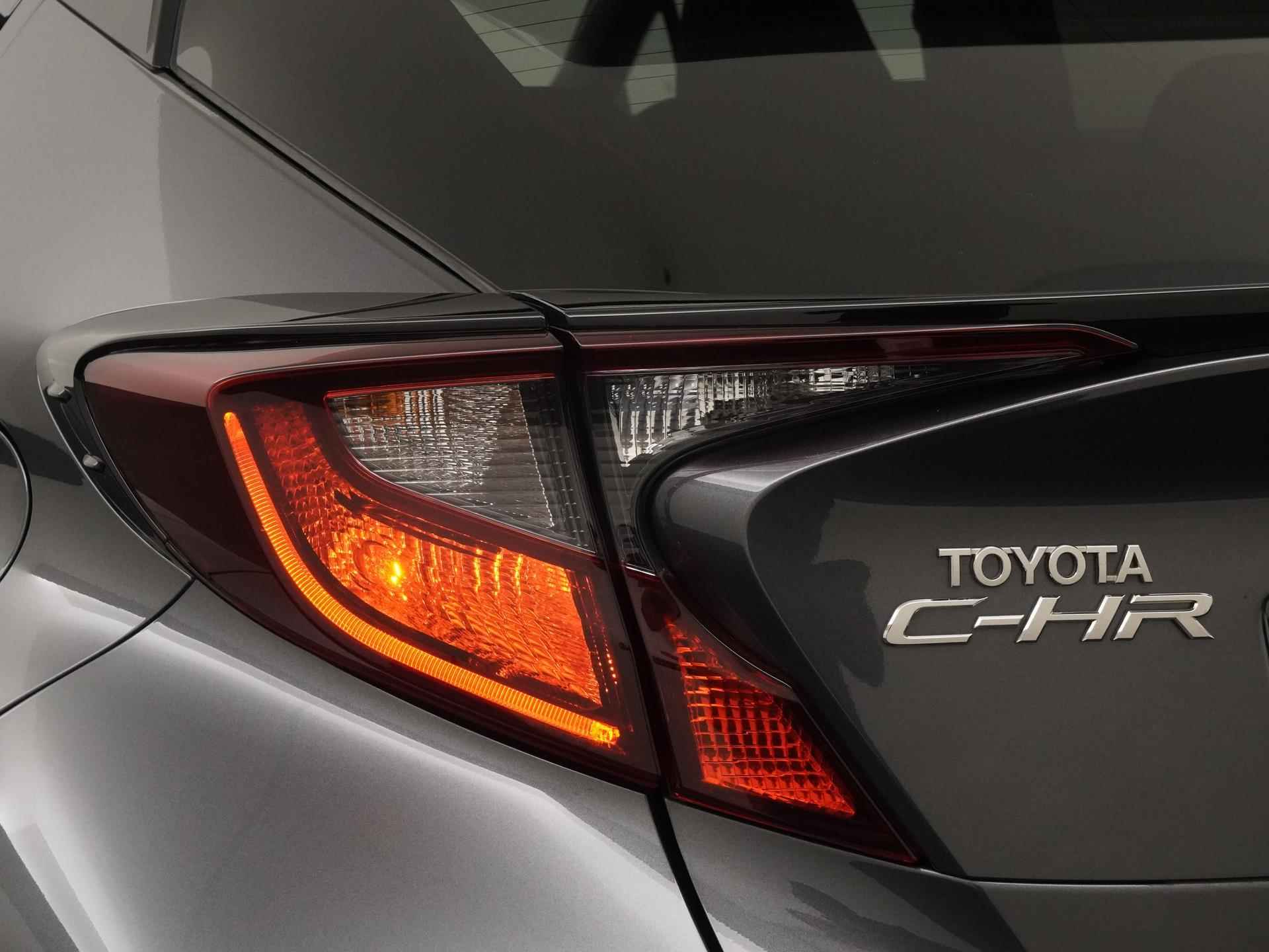 Toyota C-HR 2.0 Hybrid Style Premium | Bi-LED | Camera | Blind spot | Carplay |  Zondag Open! - 20/36